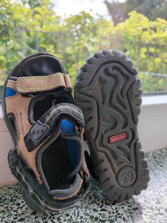 Scarpe per ragazzi: Sandalen Elefanten 29 – Usato da Langnau im Emmental venduto da MartinaZ86