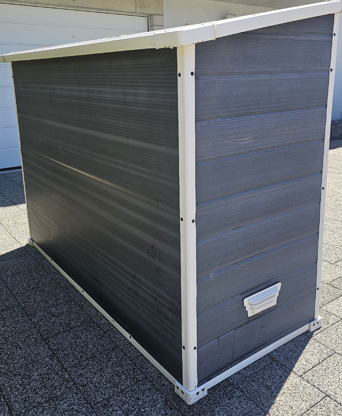 Keter Auflagenboxen: Gartenbox Aufbewahrungsbox Holzoptik Anthrazit  – Gebraucht aus Rothrist von PhilipsAurea 2