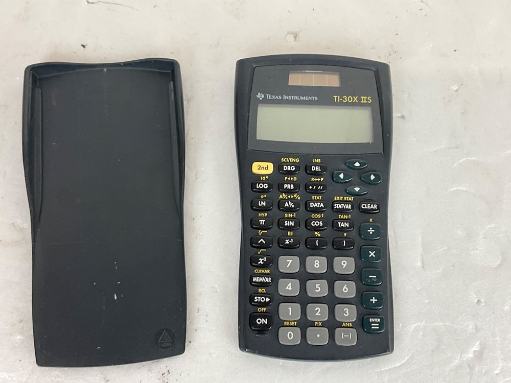 Texas Instruments TI-30X IIS In Sehr Gutem Zustand | Kaufen Auf Ricardo