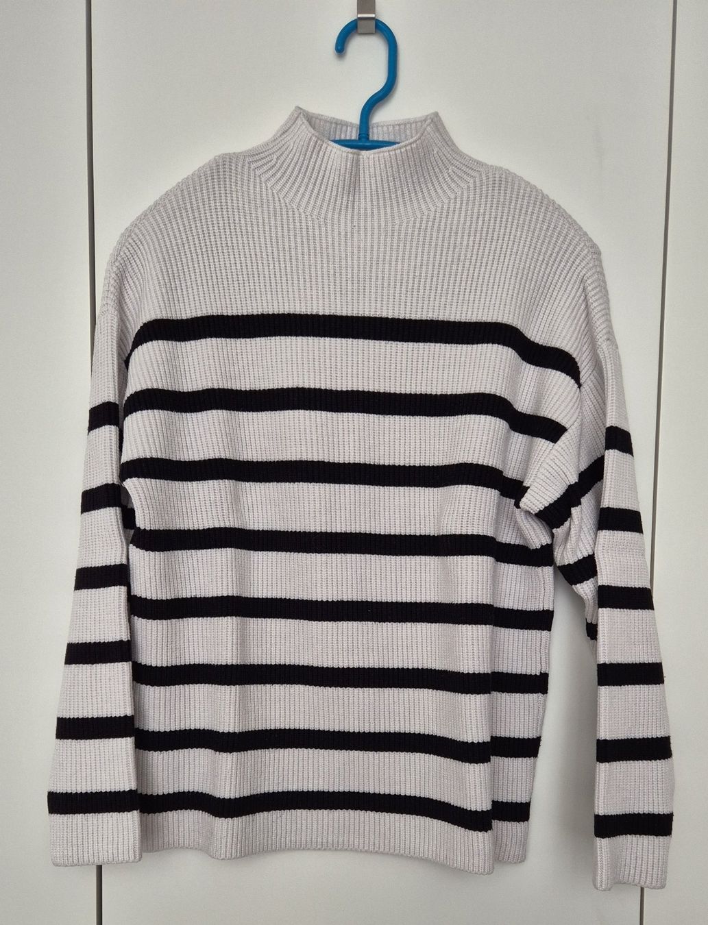 Mango Maglioni & Felpe: MANGO Strickpullover, weiss/schwarz gestreift, XS – Usato da Münchenstein venduto da Trinity