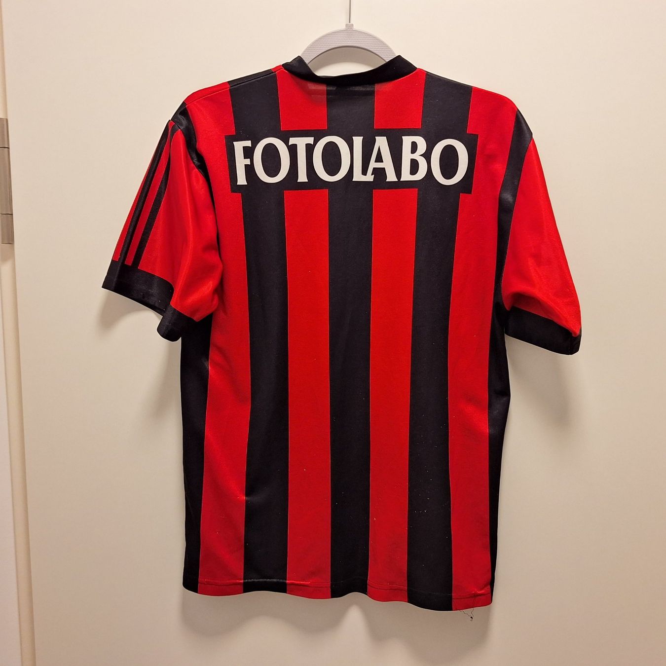 Canottiere & Pantaloni: Adidas Neuchatel Xamax 1990 – Usato da Bellinzona venduto da LA-ropa-de-Juan 1