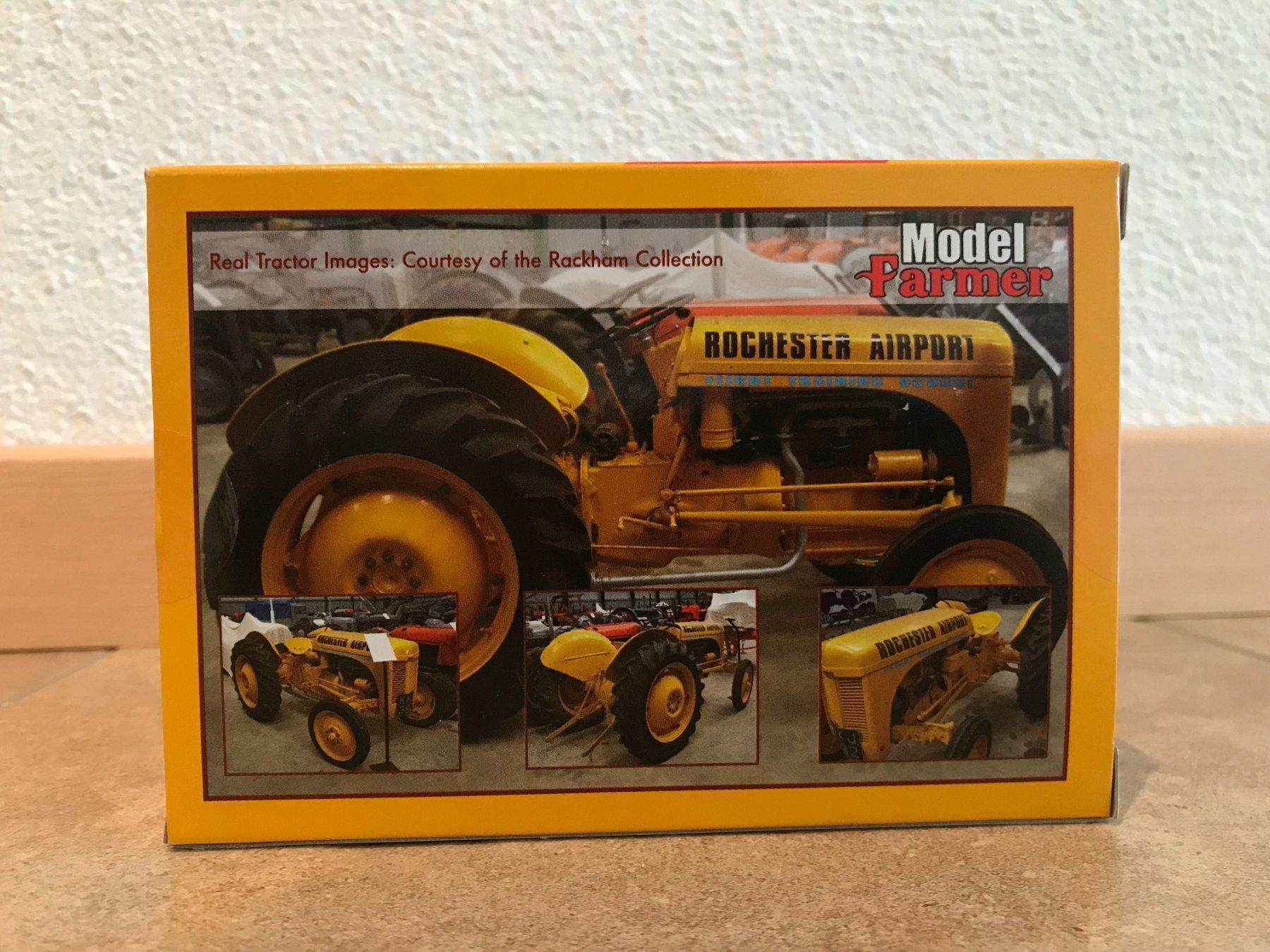 Massey Ferguson Trattori: SIKU Ferguson TE 20 Airport – Nuovo e nell'imballaggio originale da Kreuzlingen venduto da Stefan1150 4