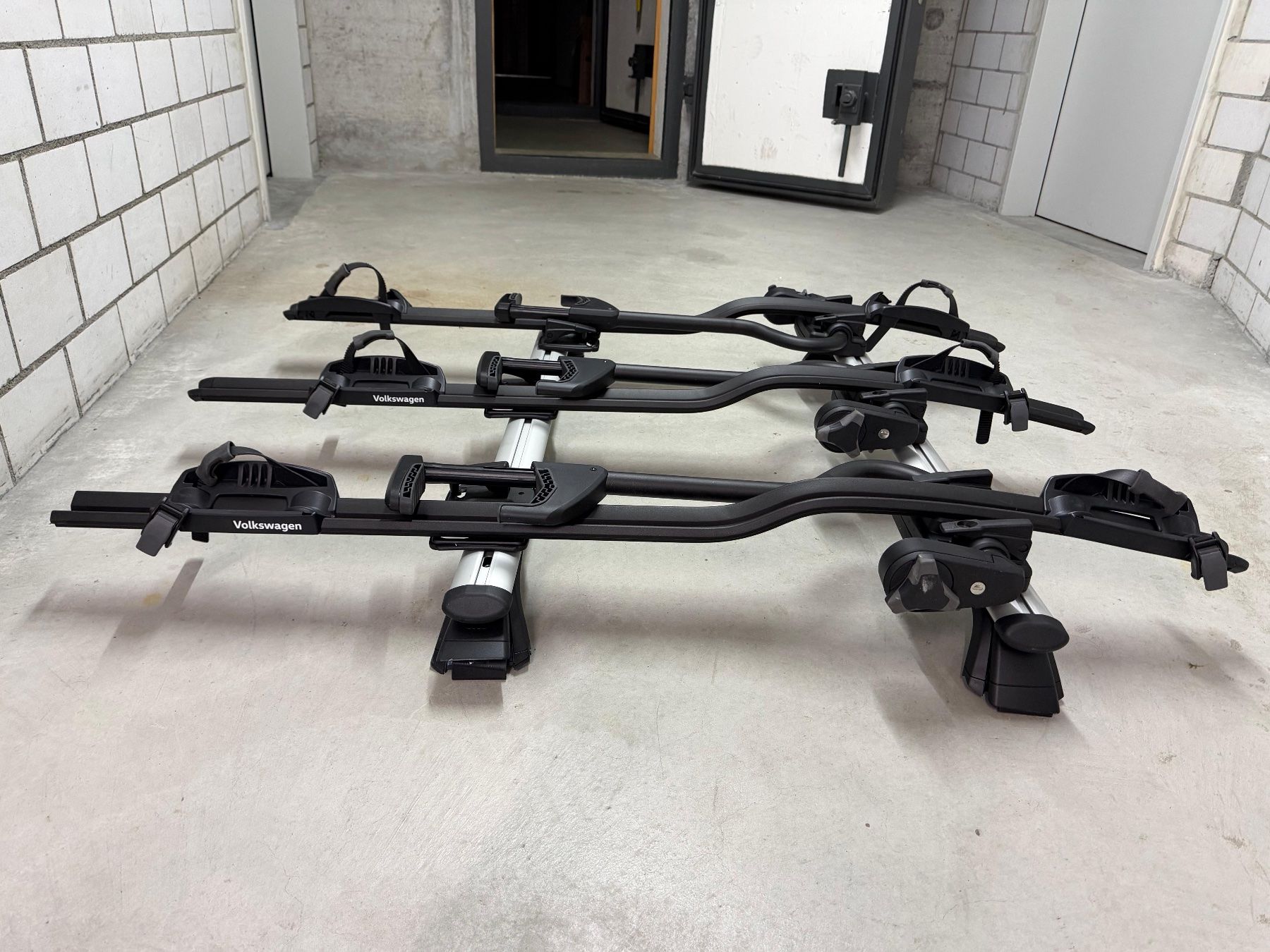 Portapacchi: Audi Original Dachträger A6 Avant 4G – Usato da Zürich venduto da lei_chg6