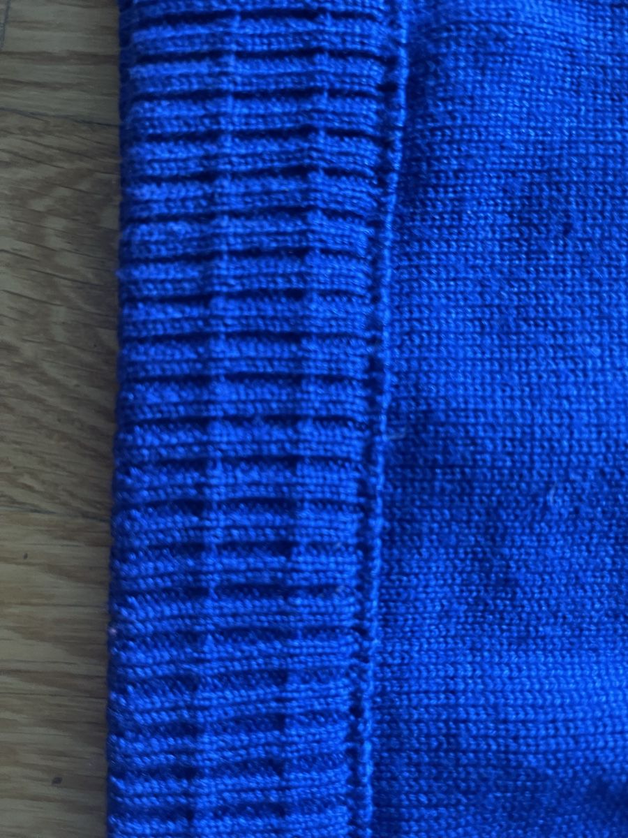 Versace Maglioni & Felpe: Gianni Versace Pullover blau/braun Grösse 52 – Usato da Rüschlikon venduto da Lajniii 8