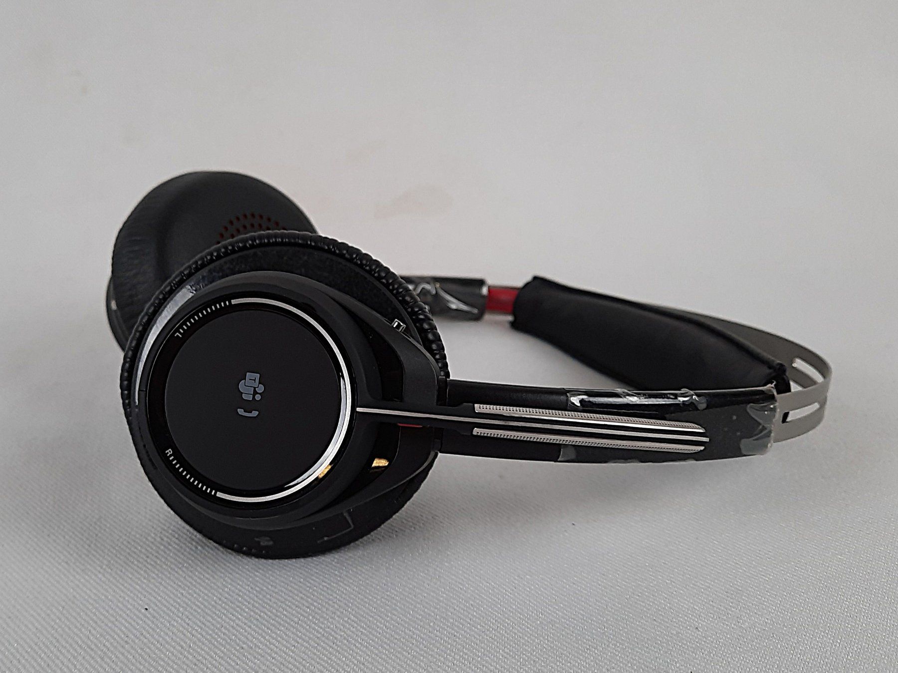 Plantronics Kopfhörer: PLANTRONICS Voyager Focus UC B825 Headset – Neu (gemäss Beschreibung) aus Beinwil am See von Restwert_Beinwil 1