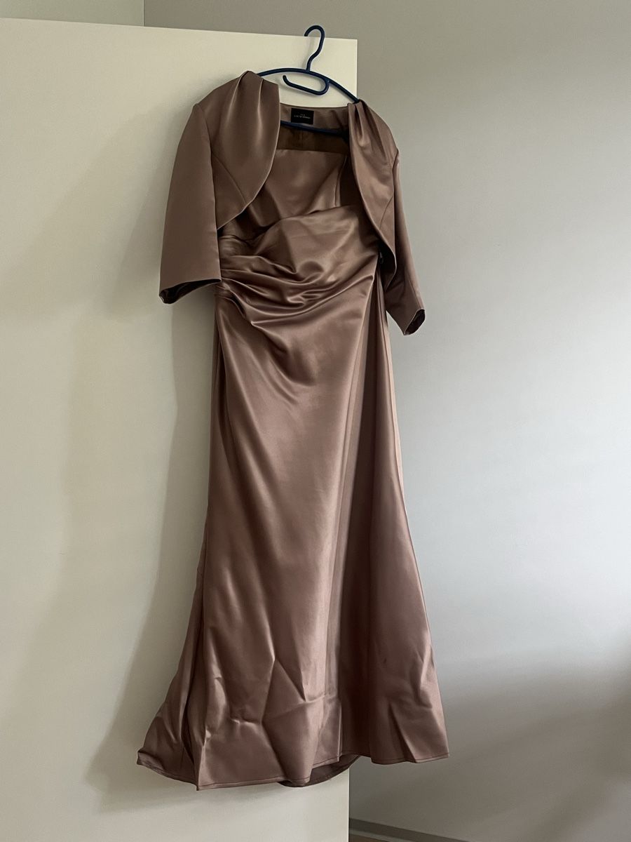 Robes: Abendkleid mit Bolero in Grösse46 – D'occasion à Rümlang par superlilly5 1