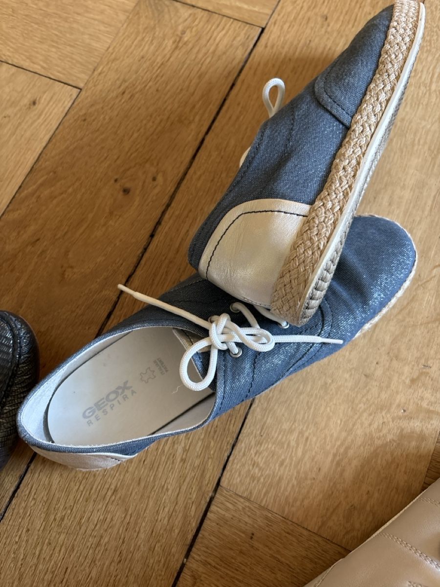 Scarpe da donna: Damen Schuhe 4 Paar Grösse 40 Mix – Usato da Bern venduto da Innpic 2