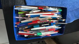 diverse Schreibstifte