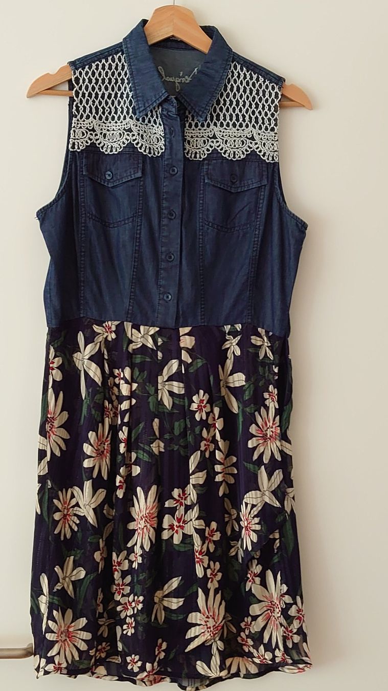 Desigual Robes: Desigual Sommerkleid Grösse 38 – D'occasion à Männedorf par kakischusser