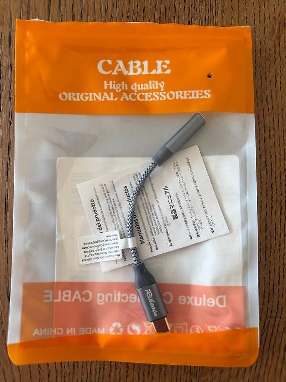 Unità & Adattatore: Adattatore USBC per microfono e cuffie – Nuovo e nell'imballaggio originale da Viganello venduto da Nikilis