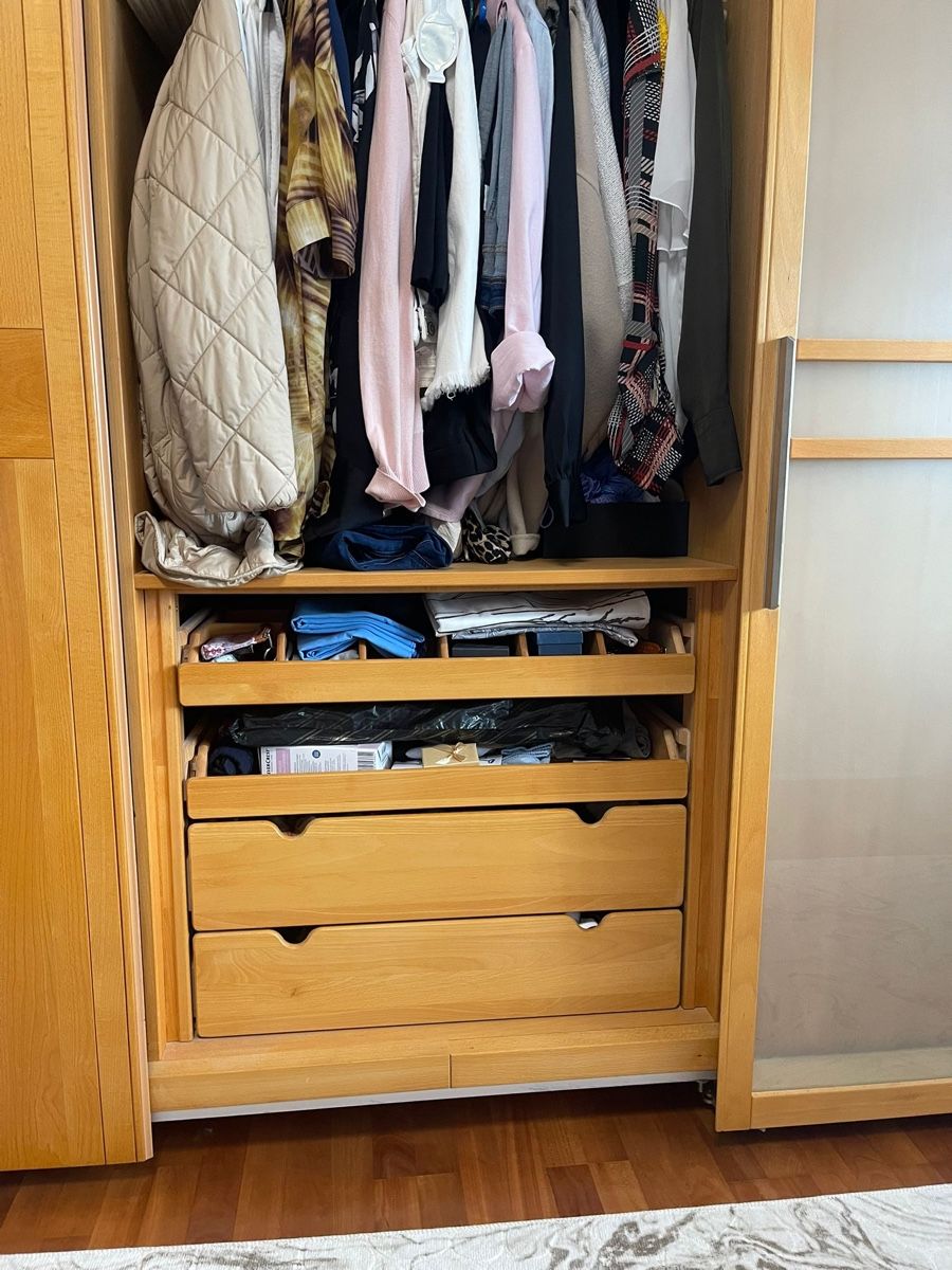handgefertigter Schrank*** (Gebraucht) in Buchs ZH für CHF 990 – nur Abholung auf Ricardo kaufen
