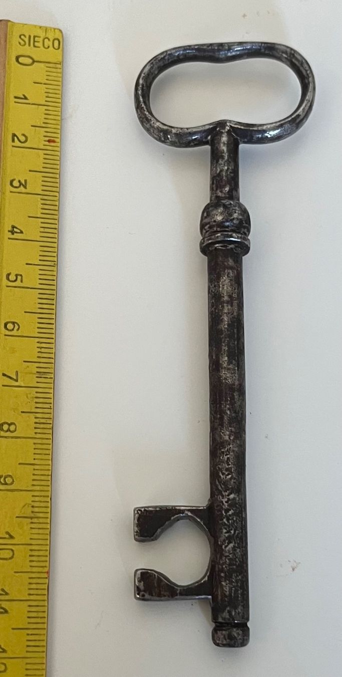 Chiavi: Schlüssel antik Eisen, Bart, ca. 12cm – Usato da Ostermundigen venduto da DaxKarten-75 1