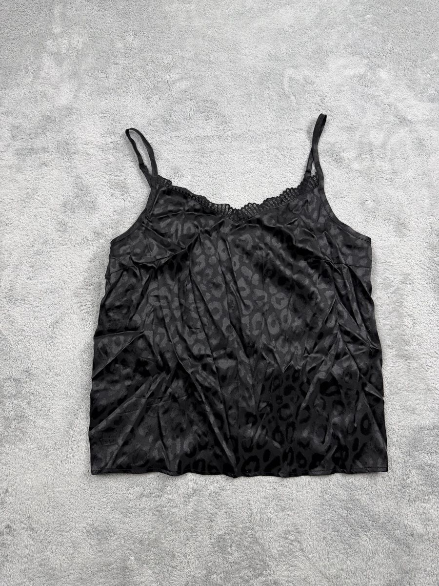 Shein Tops: Y2K frauenoberteil – Gebraucht aus Erlinsbach SO von TogaResell