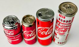 4 alte Coca-Cola Feuerzeuge