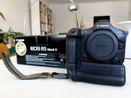 Canon EOS R5 Mark II (Garantie) inkl. Batteriegriff BG-R20