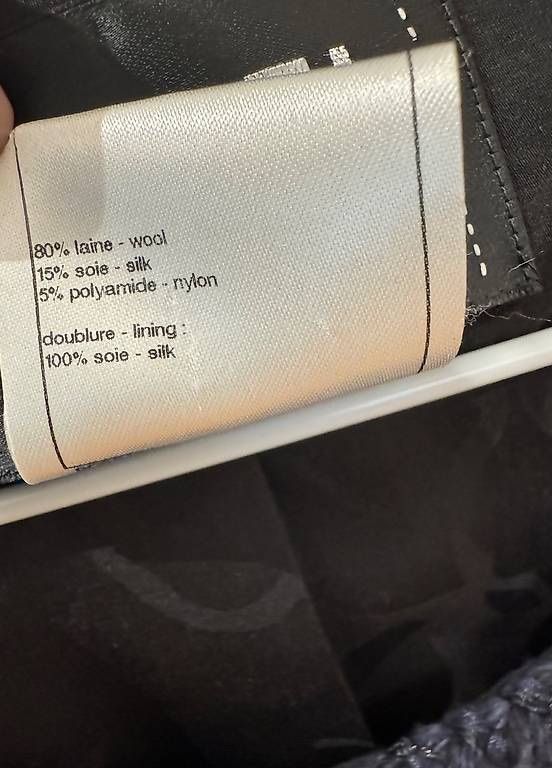 Chanel Giacche: CHANEL JACKE NAVY & BLACK – Nuovo (secondo la descrizione) da Schwyz venduto da bofb 5