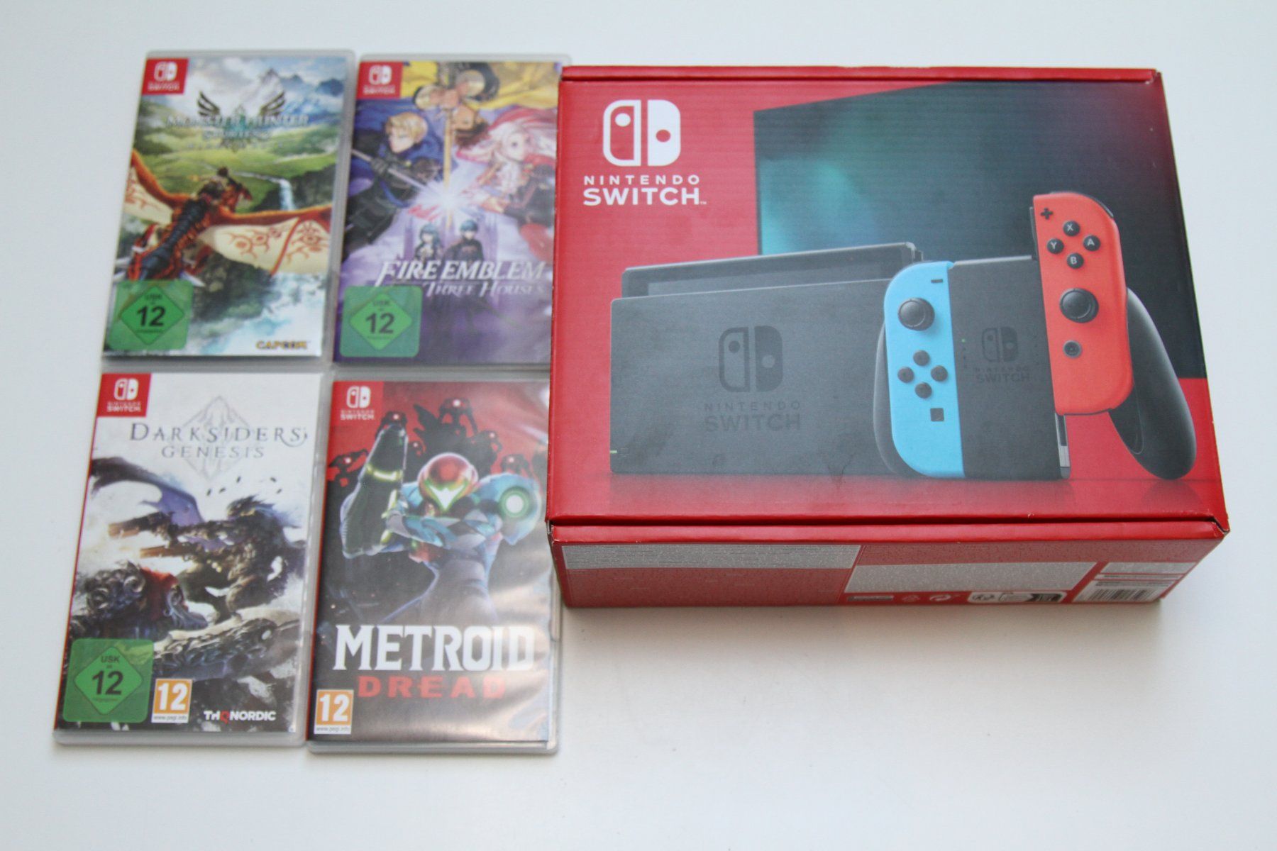 Nintendo Konsolen: Nintendo Switch mit Spielen – Gebraucht aus Basel von camelot99