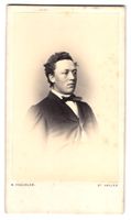 Fotografie B. Täschler, St. Gallen, Jun