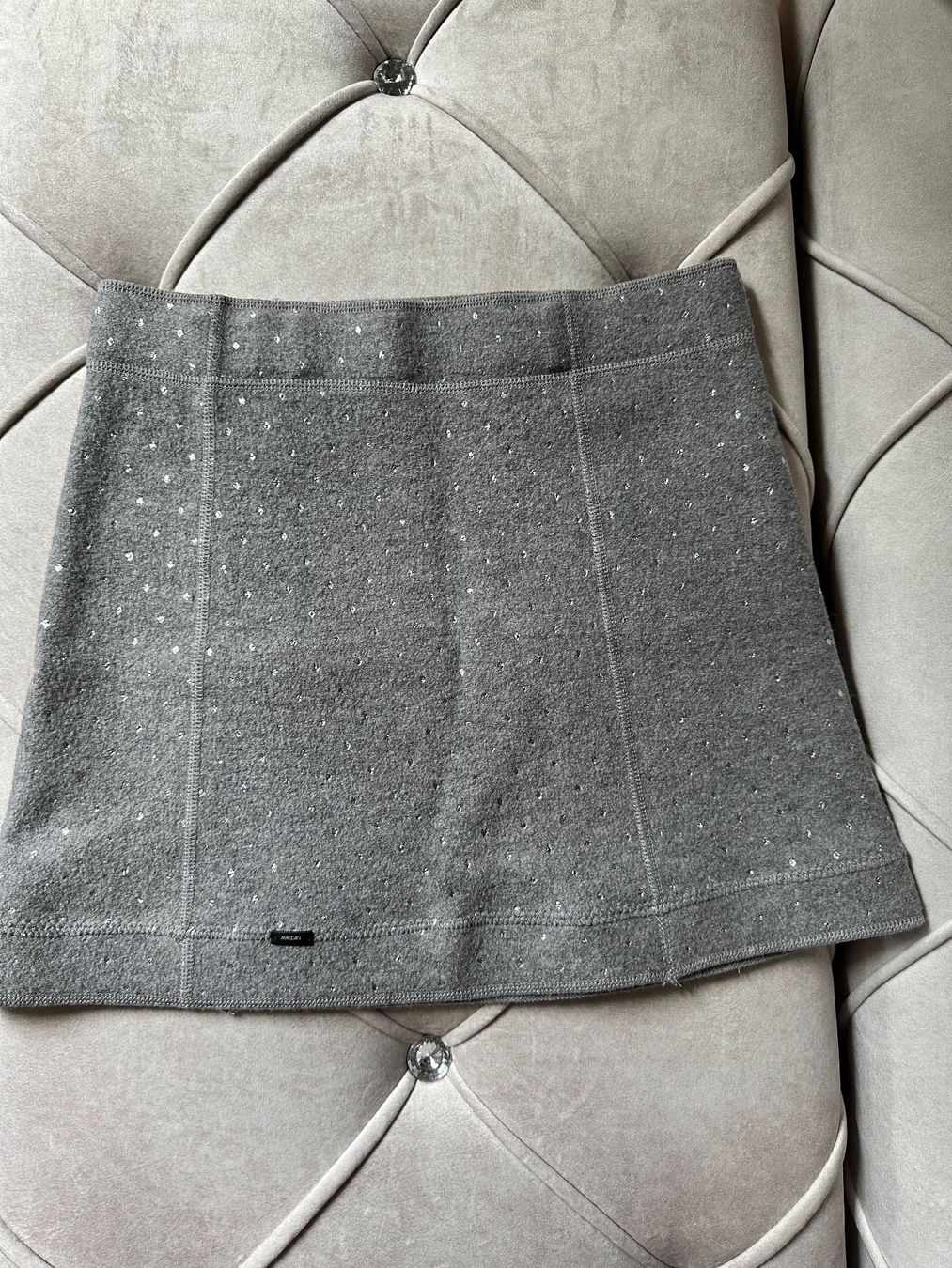Marc Cain Gonne: Marc Cain Mini Rock mit Silber Punkten – Nuovo (secondo la descrizione) da Buchs ZH venduto da KittyInStyle 1