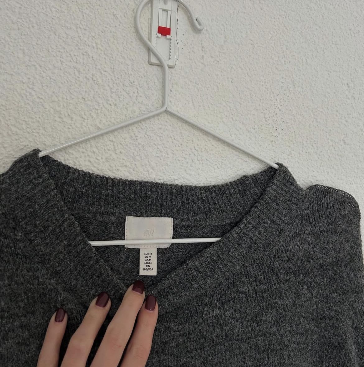 H&M Maglioni & Felpe: Grauer H&M Strickpullover, Gr. M – Usato da Chur venduto da faja7000 3