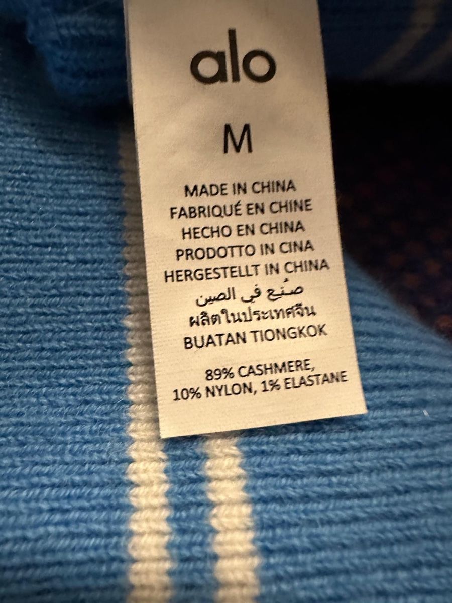 Alo Yoga Lotti di vestiti: Alo Yoga Set – Nuovo (secondo la descrizione) da Binningen venduto da Yuliya15 2