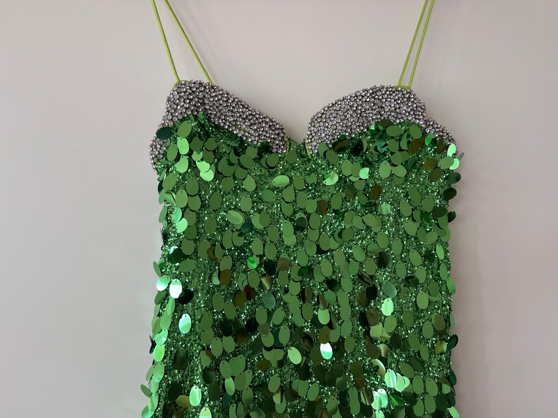 H&M Kleider: Glitzer-Kleid, Gr. S – Gebraucht aus Kilchberg ZH von srs_qlx7 1
