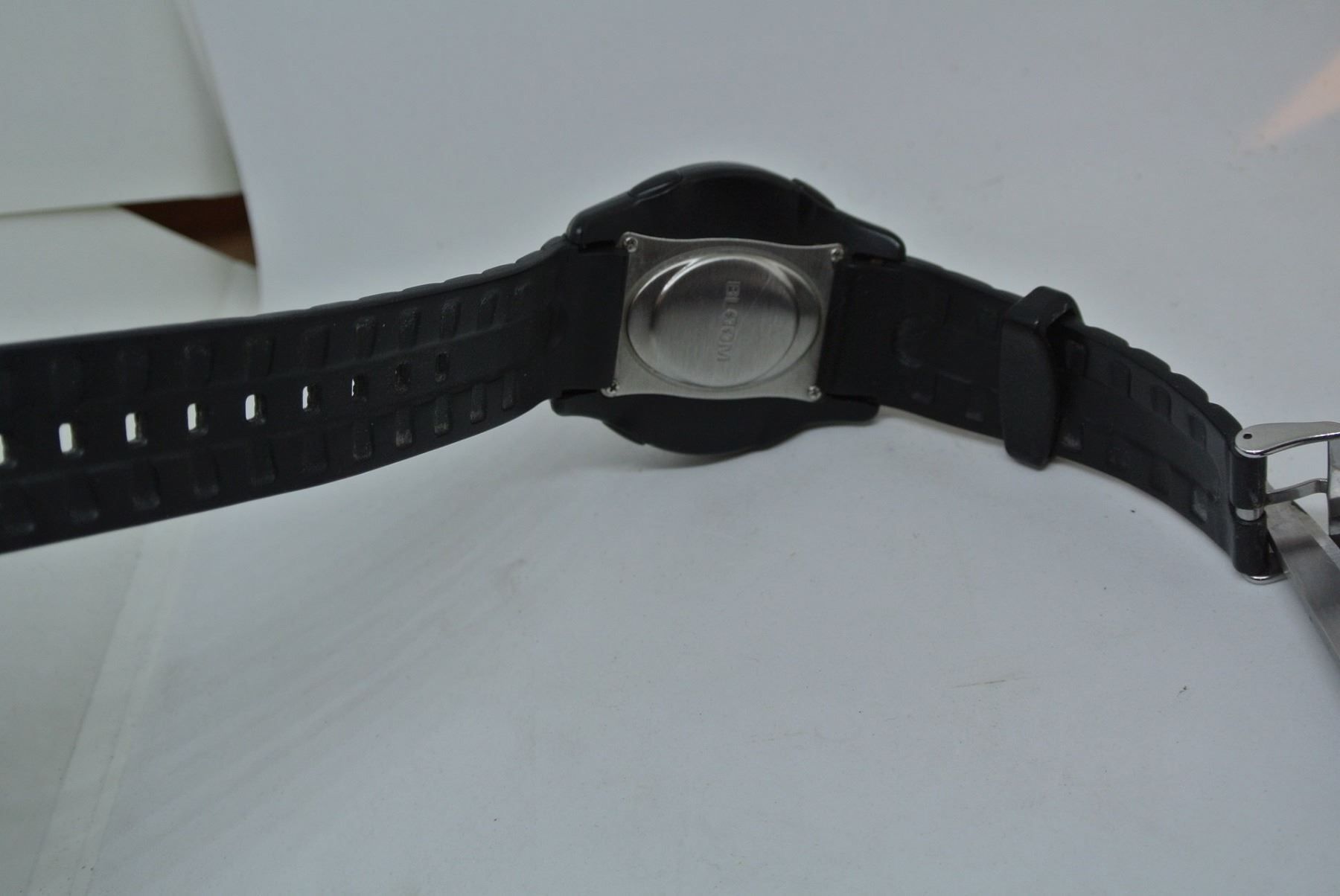 Orologi di tendenza: 20 Uhren der Marke BLOOM – Nuovo (secondo la descrizione) da Gümmenen venduto da Ug6 4