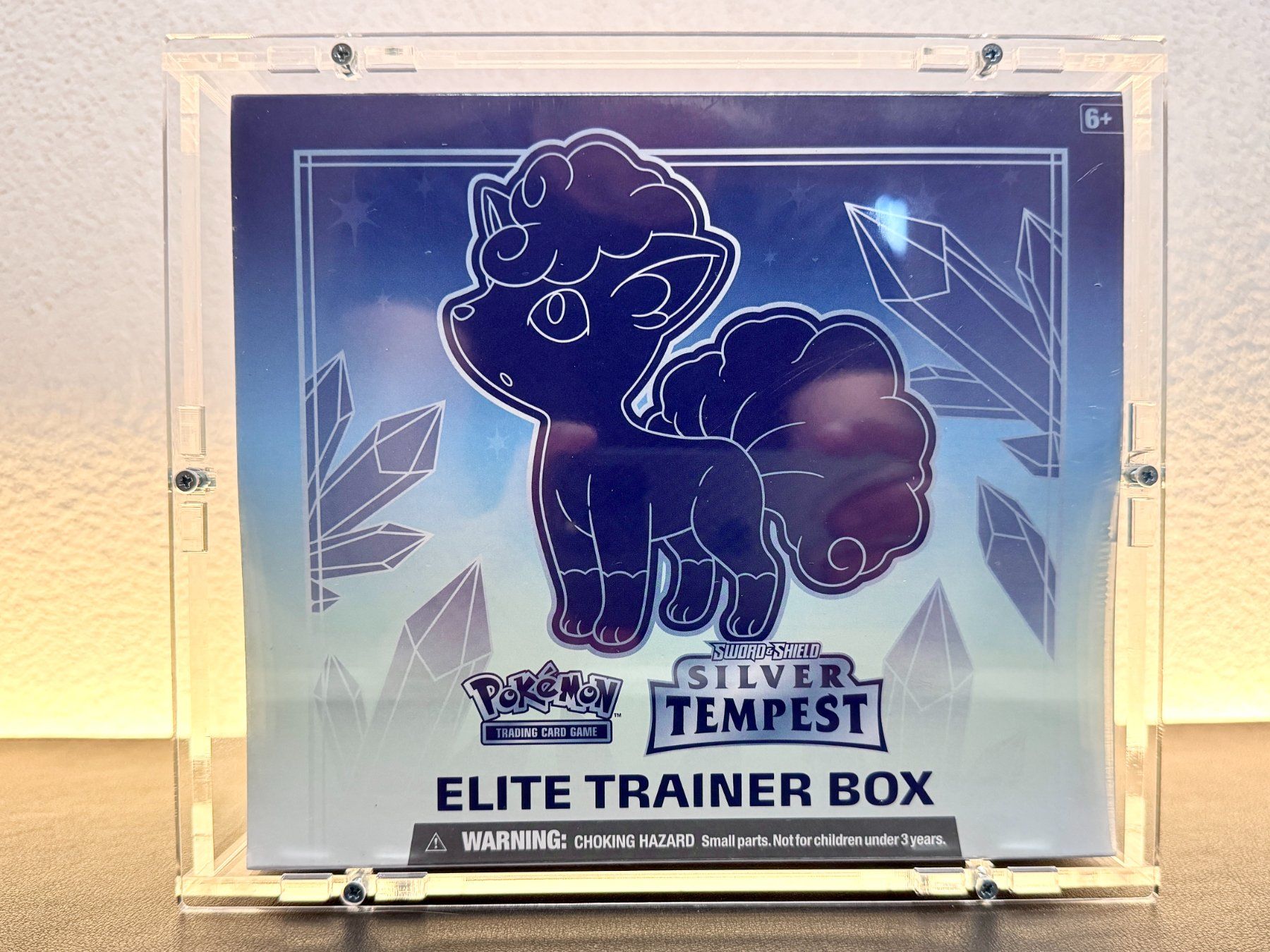 Pokémon Carte collezionabili: Pokémon Silver Tempest ETB EN OVP + Acrylbox – Nuovo e nell'imballaggio originale da Schlatt TG venduto da catch_up