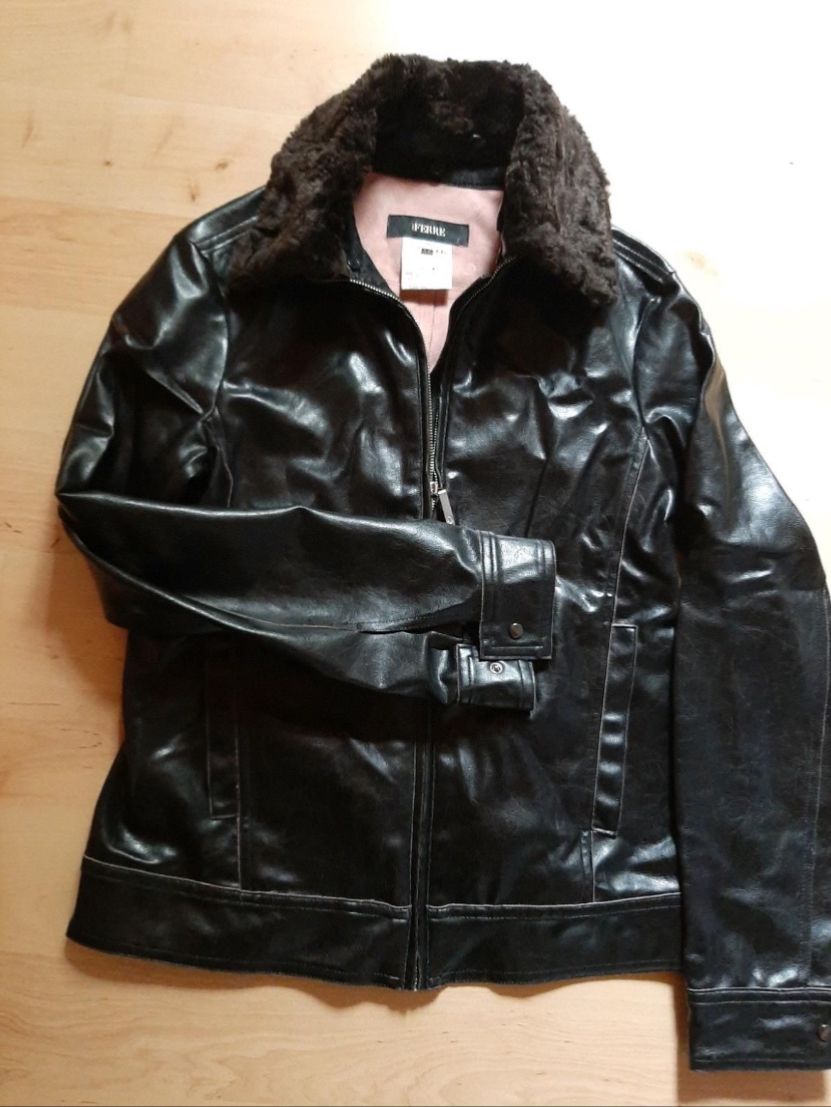 Gianfranco Ferre Jacken: Lederjacke Jeans Gianfranco Ferre schwarz Grösse S gebraucht – Gebraucht aus Zürich von rom_gq5t