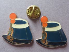 2 PINS, HUT MILITÄR ARMEE SOLDAT