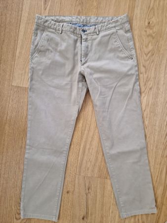 Chino Hose Massimo Dutti Gr. 46