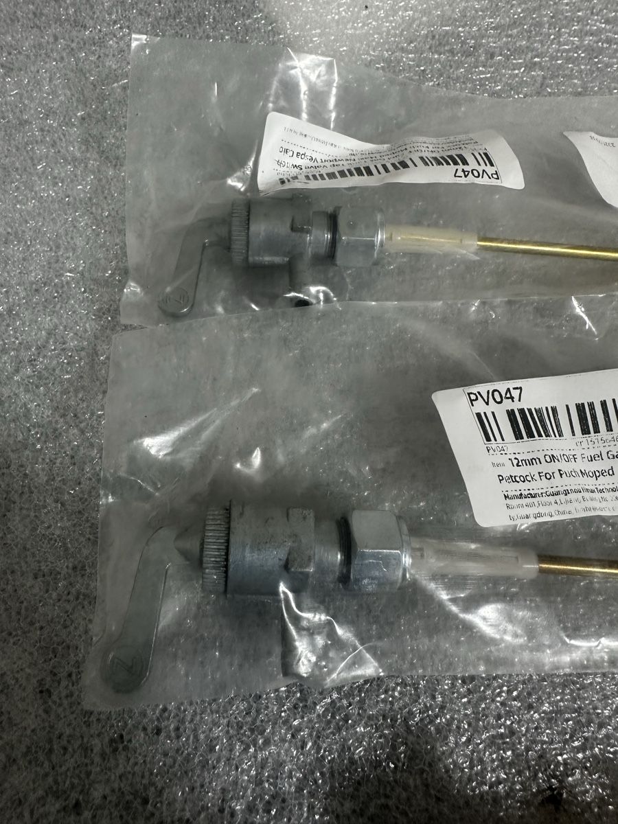 Puch Pièces pour mobylette: Puch Benzinhahn & Benzinfilter Neu – Neuf avec emballage d'origine à Amriswil par es_sell 2