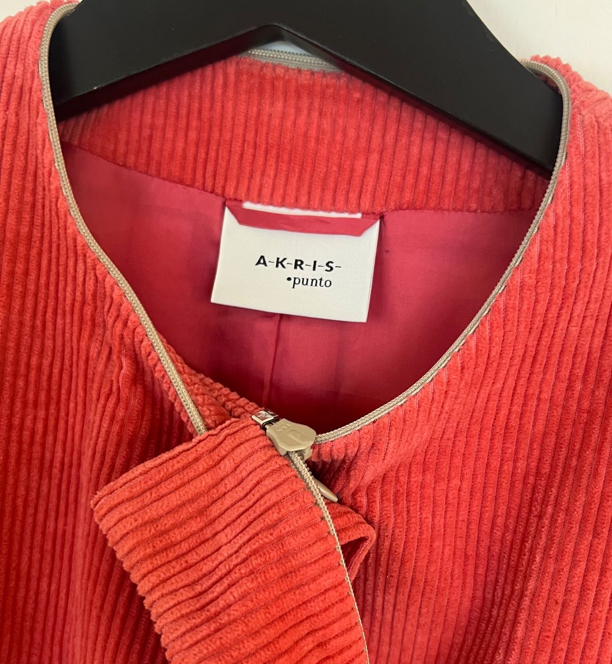 Akris Giacche: Cordjacke AKRIS punto – Usato da Uster venduto da Family_Boutique 4