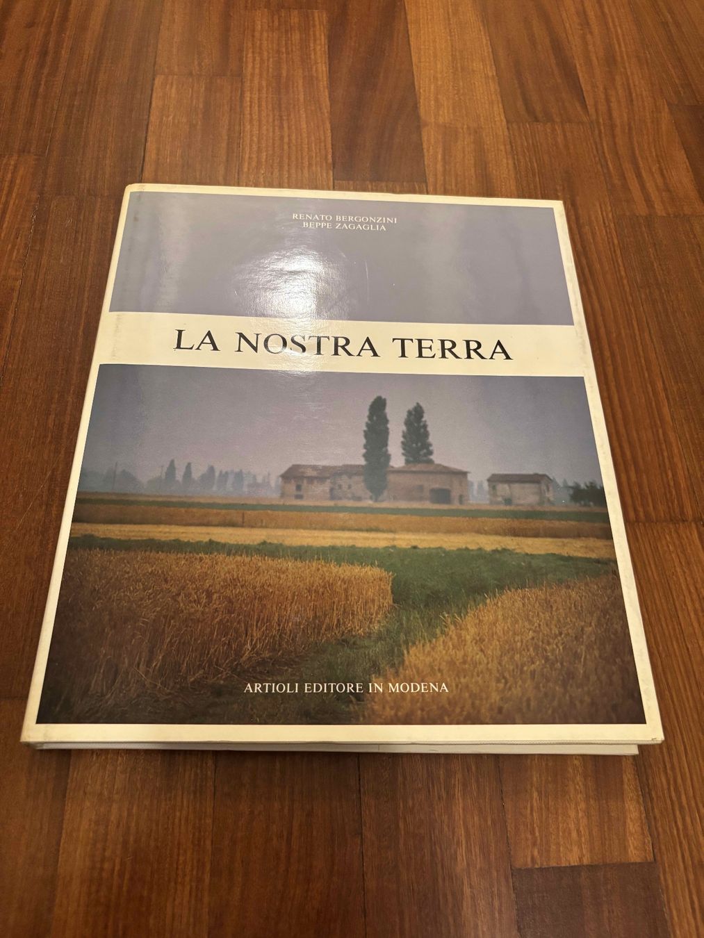 Libri: La Nostra Terra – Usato da Lugano venduto da Mark_Young