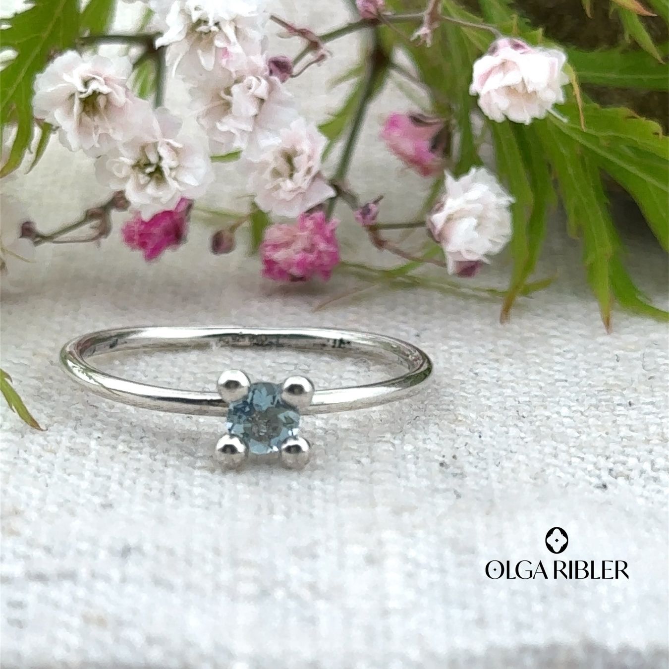 Olga Ribler Anelli: Unikate Silber Ring 925 mit Blautopas  Grösse 58 – Nuovo (secondo la descrizione) da Luzern venduto da Schmuckoutlet