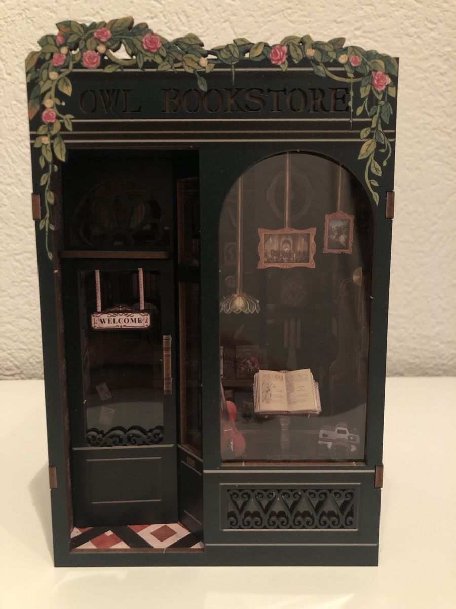 Tutte le decorazioni: Die Buchhandlung - Book Nook – Usato da Zollikofen venduto da DelNero 7