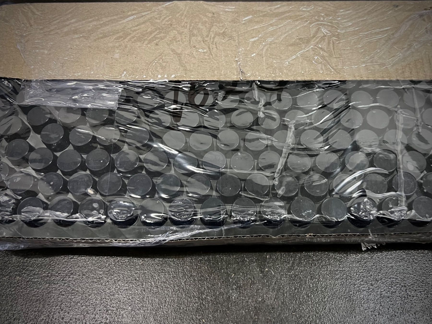 Laborzubehör: 198 x 4 ml Mini Glasflaschen mit Schraubverschluss Schwarz – Neu und originalverpackt aus Meilen von tecdiver 1