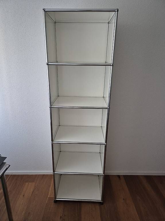 Étagères: USM REGAL / Bücher zb – D'occasion à Buchrain par chrigebrunner 1