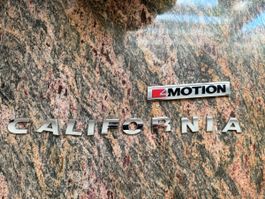 California Schriftzug 4MOTION Emblem 