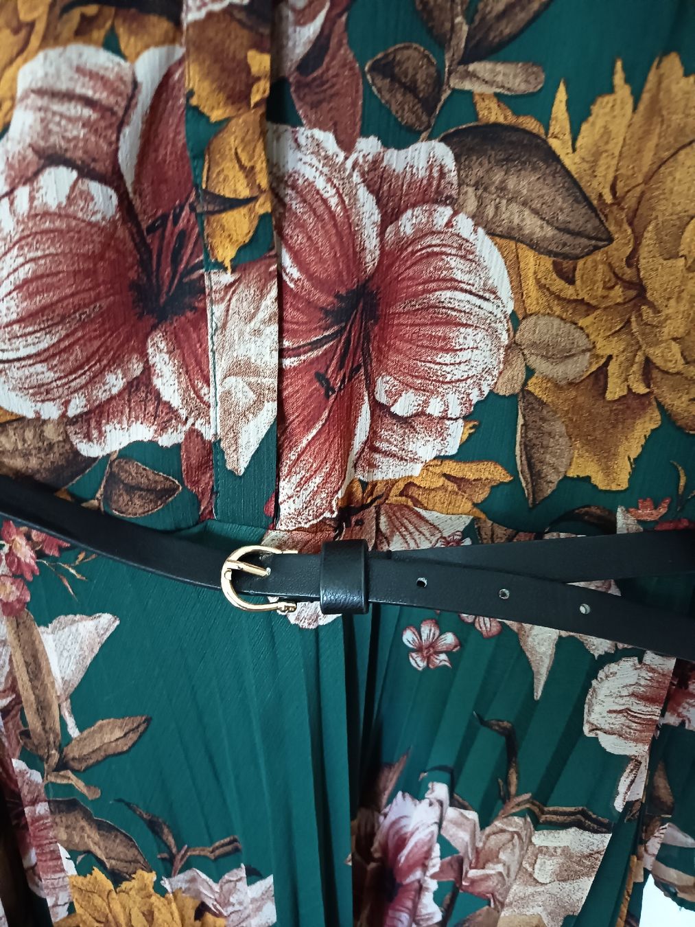 Vestiti: Blusenkleid mit Blumenprint & Gurt Grösse XL – Usato da Frauenfeld venduto da sveno666 3