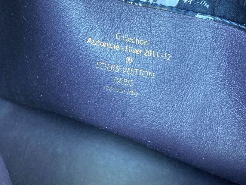 Louis Vuitton Borse da donna: Tasche Louis Vuitton Lockit Shearling blue – Usato da Solothurn venduto da Brini06 5