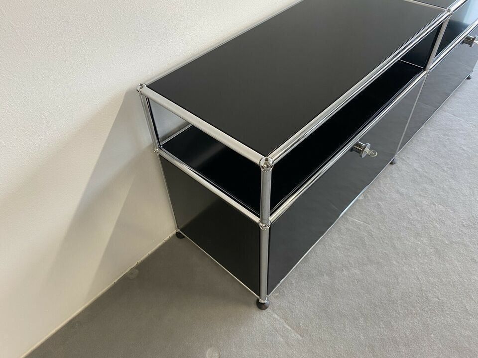 USM Mobili TV: USM TV Lowboard Schwarz – Usato da Zürich venduto da LUXUS2020 1