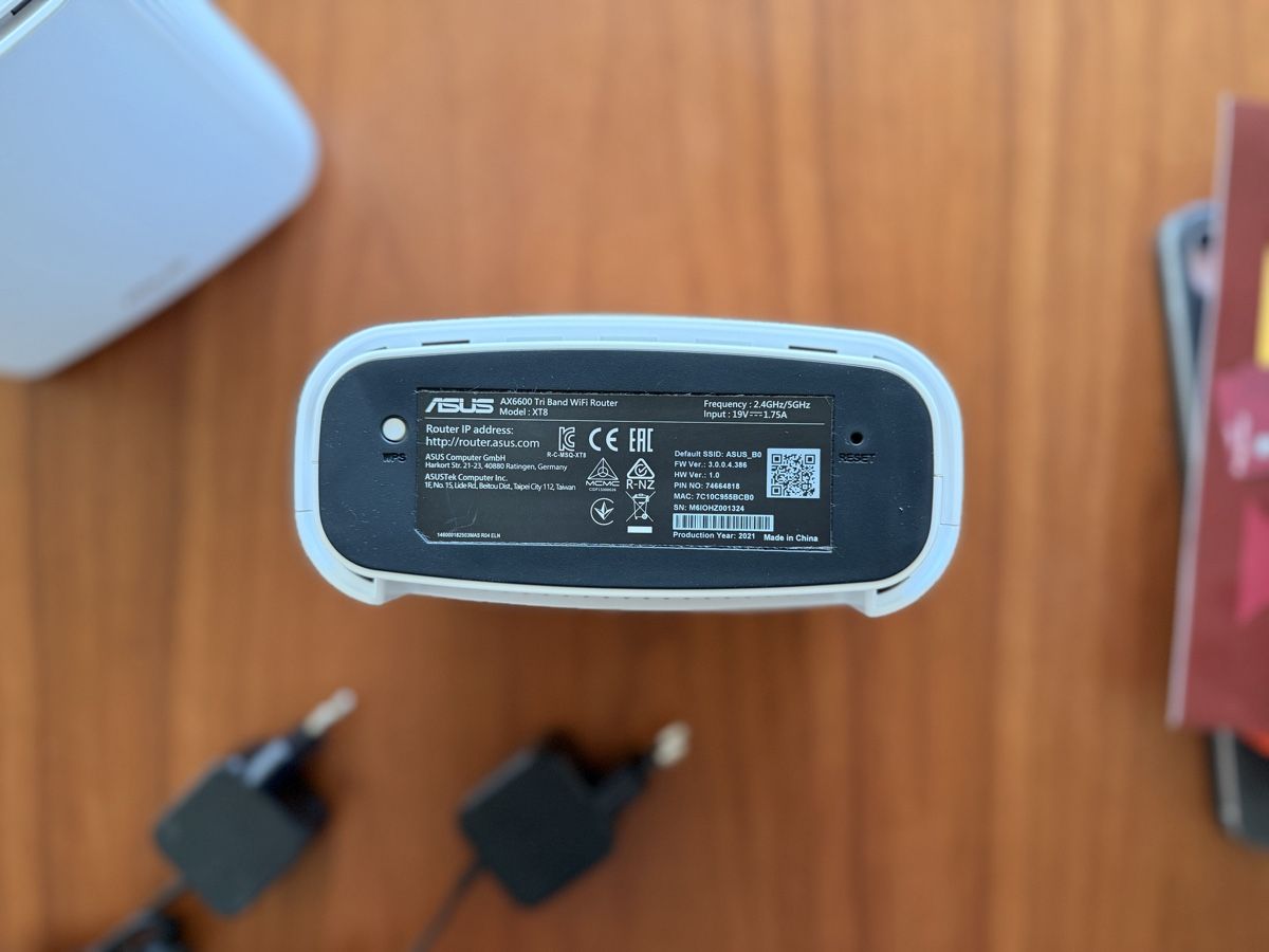Asus Modem & Router: 2x Asus AX6600 Mesh WiFi Router  – Usato da Glattbrugg venduto da Timothy36 1