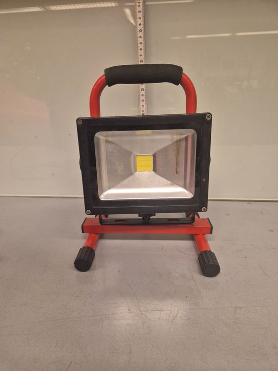 Baustellenstrahler LED 20W 3