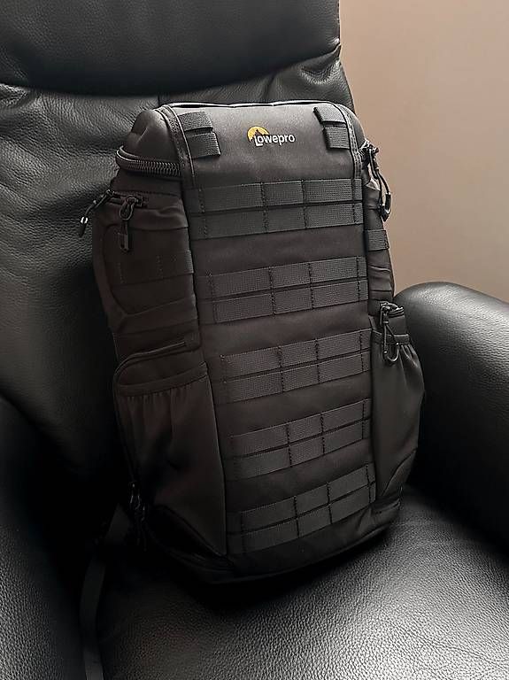 Lowepro Zaini: Sac a dos Lowepro ProTactic BP 350 AW III – Usato da Vevey venduto da Pedrocor
