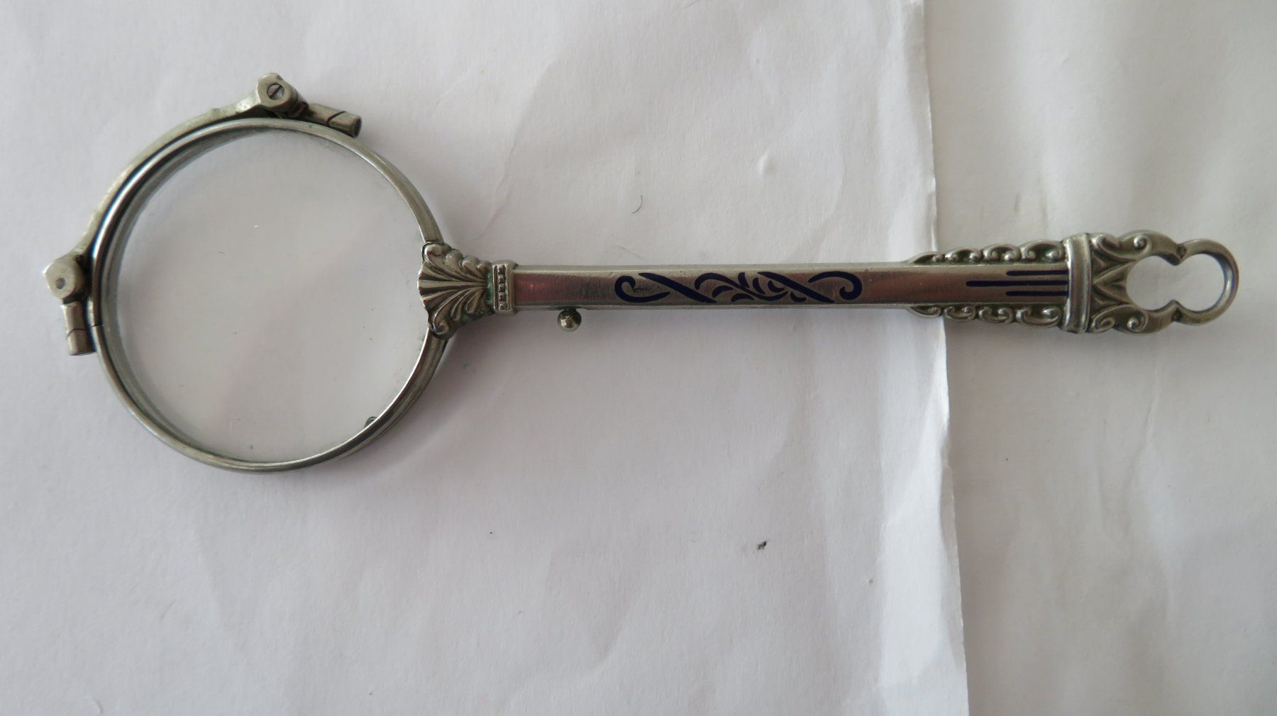 Lunettes & Verres: Lorgnon, Lorgnon oder um 1900 Farbdekor – D'occasion à Wetzikon ZH par morda1954 2