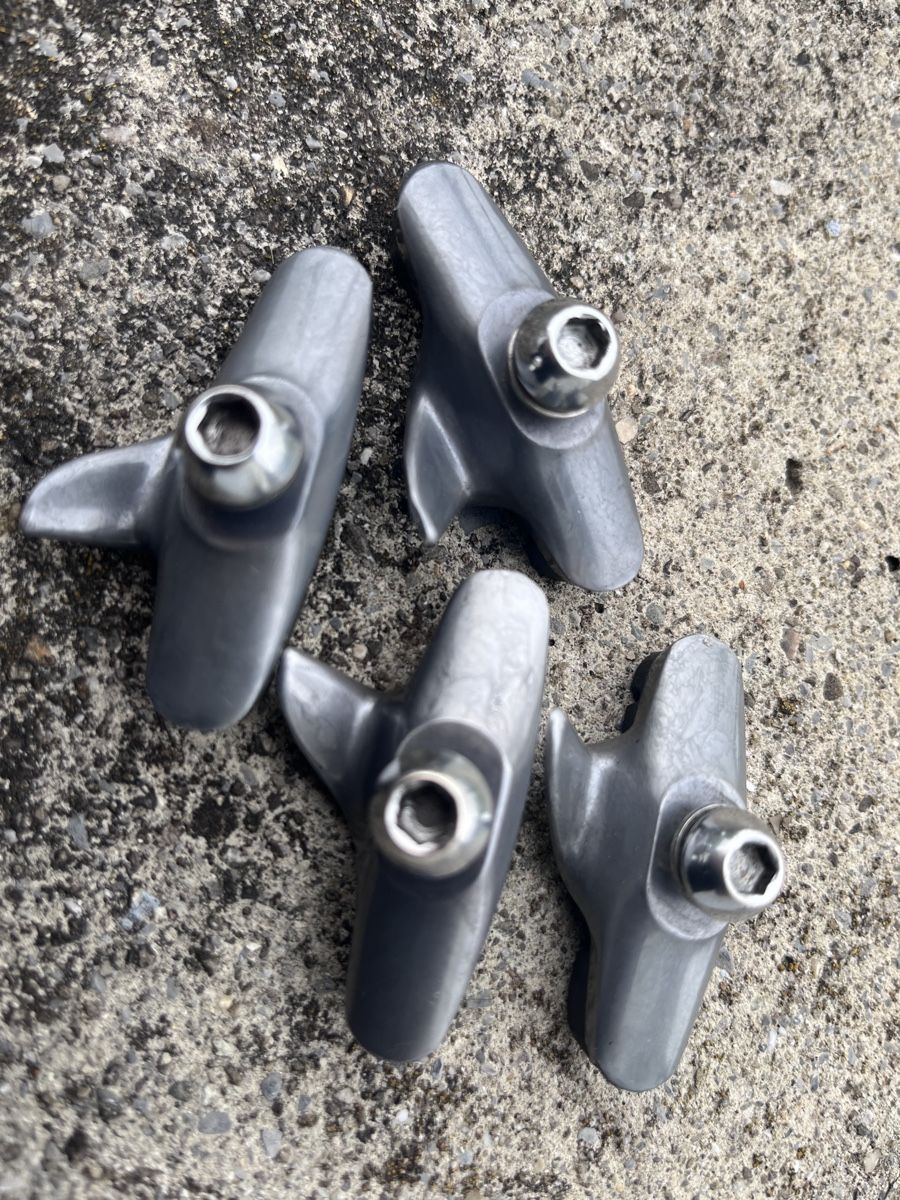 Shimano Ersatzteile: 4 Stück! Dura-ACE Bremsschuhe – Gebraucht aus Wangen SZ von Jeackli