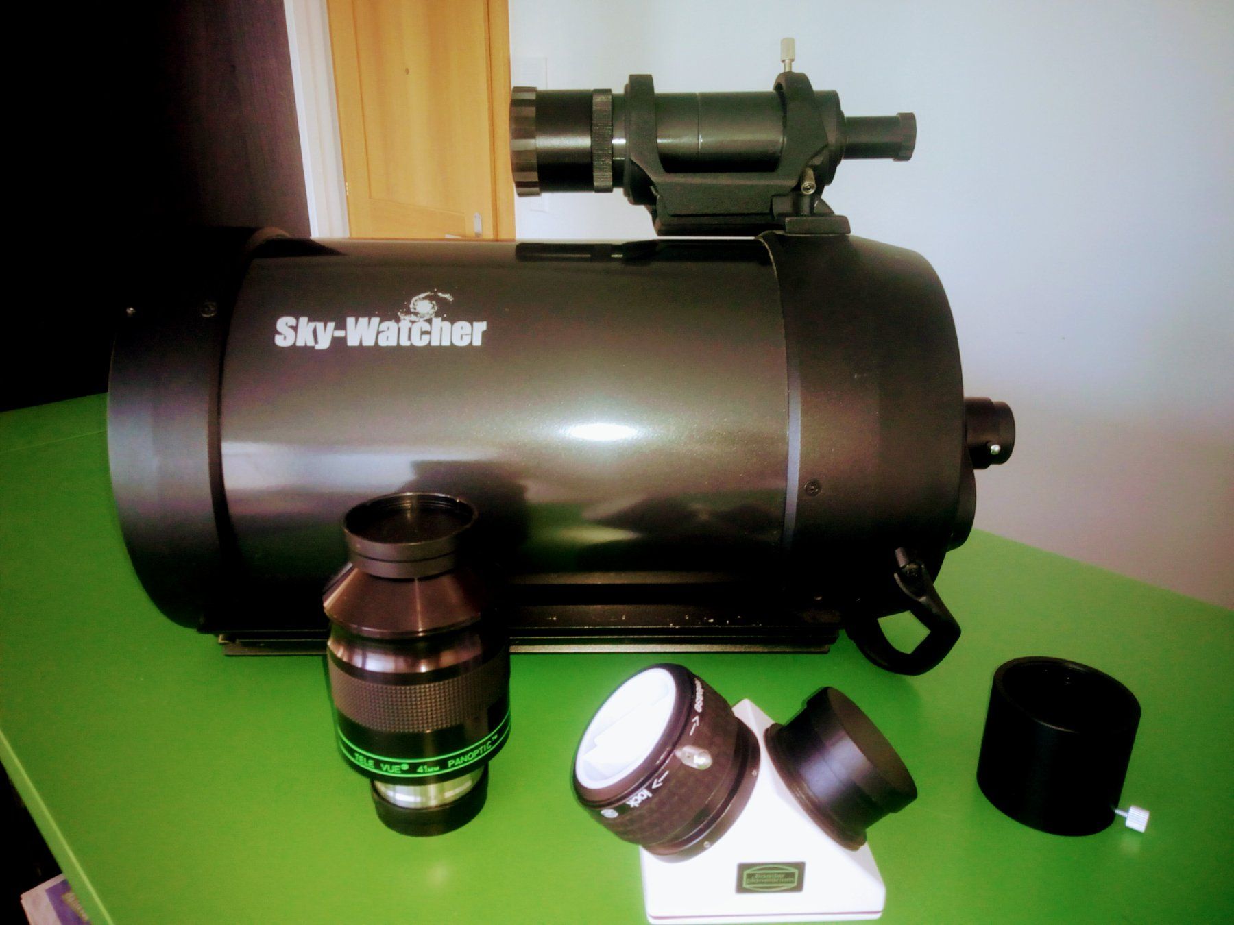 Sky-Watcher Telescopi: SkyWatcher Schmidt-Cassegrain C8 mit 2"-Zubehör – Nuovo (secondo la descrizione) da Egnach venduto da ASTROFRITZ 1