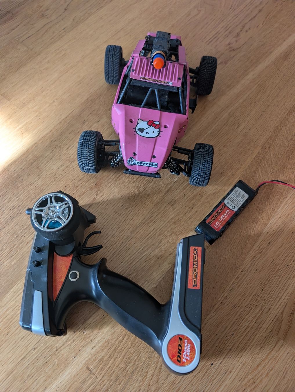 RC Kits de montage: Dromida Wasteland Buggy in Pink, mit Nerf – Défectueux à Frauenfeld par Meerman 1