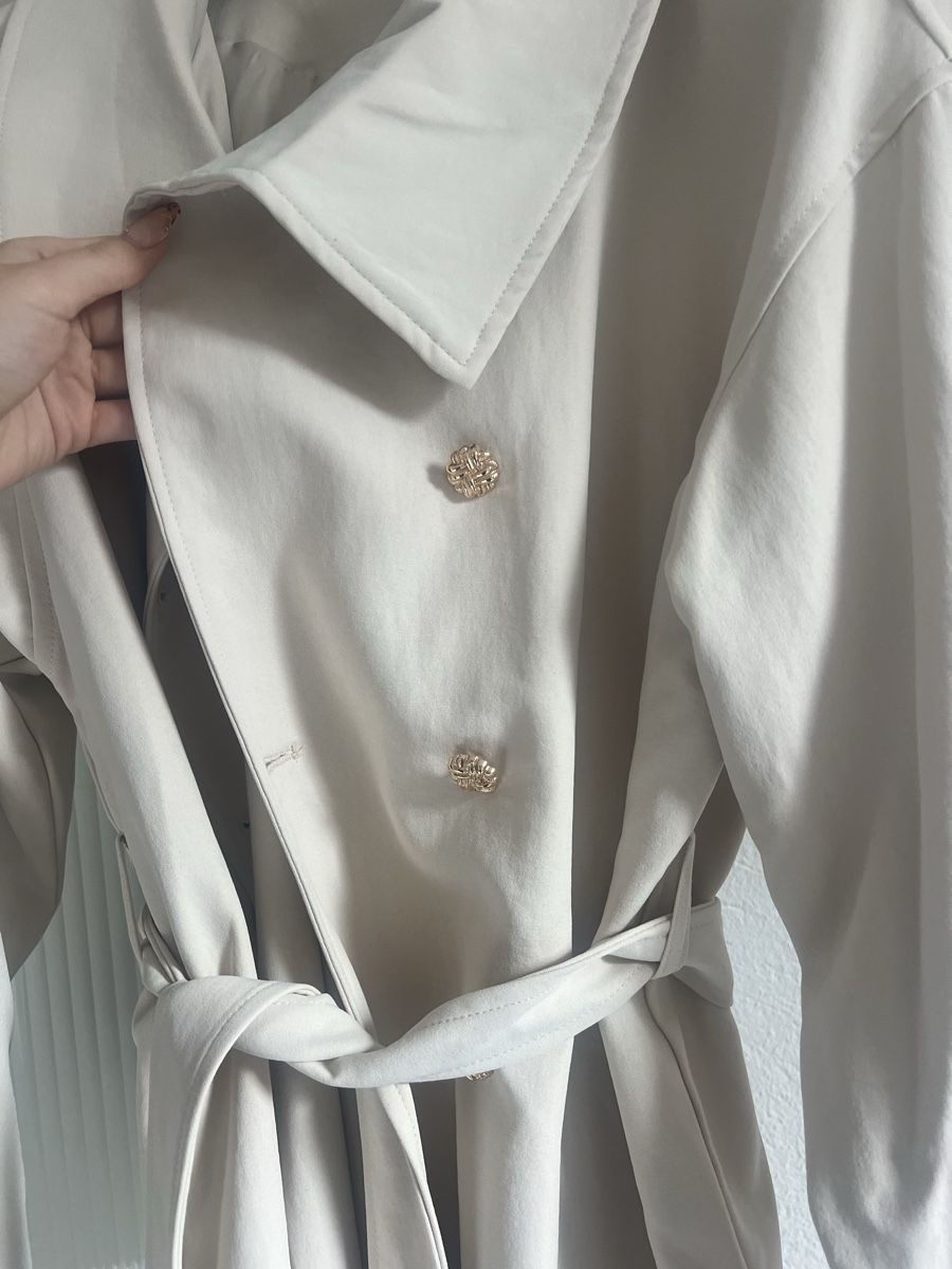 Shein Cappotti: Trenchcoat Grösse M – Nuovo (secondo la descrizione) da Kirchberg BE venduto da lea_kb6y 1